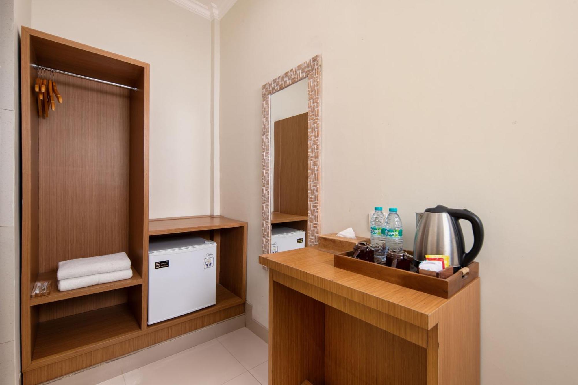 Angkul Angkul Segara Kuta By Kamara Hotel Kuta (Bali)